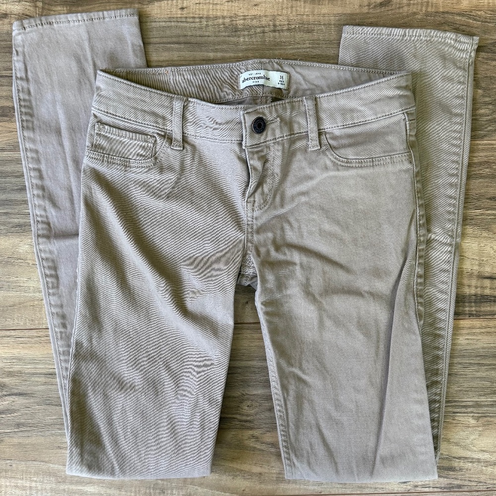 GUC - Abercrombie Kids Khaki Jeans 16